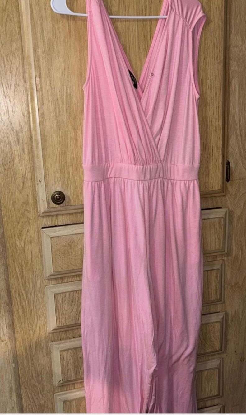 Fashion V-Neck Dress in Pink